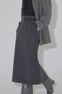 タイトスカート