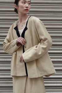 ジャガードタックジャケット