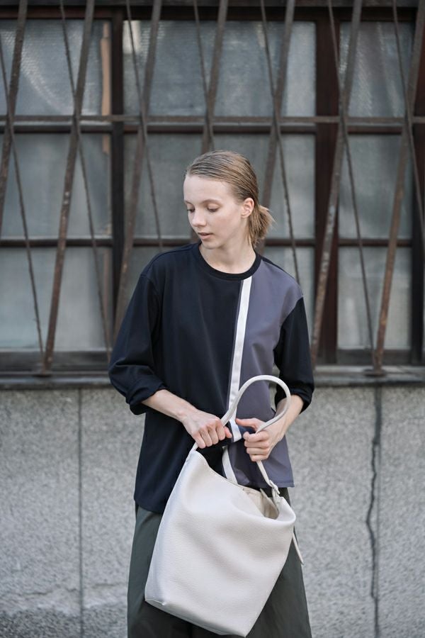 ワンハンドルレザーBag プチBag付き | メゾンドアムウ
