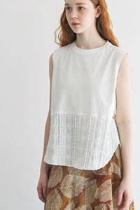 裾レースタンクトップ