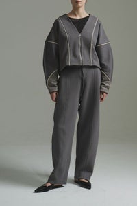 バナナカーブパンツ