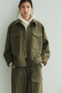 ツィードミリタリージャケット