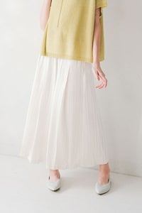 つややかキュロットパンツ