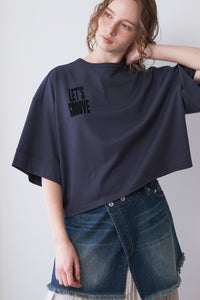 ショート丈Tシャツ