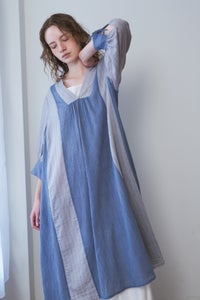 Vネックストライプワンピース