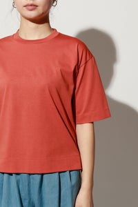 クルーネックショートプルオーバー