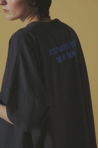 オーバーサイズロゴT